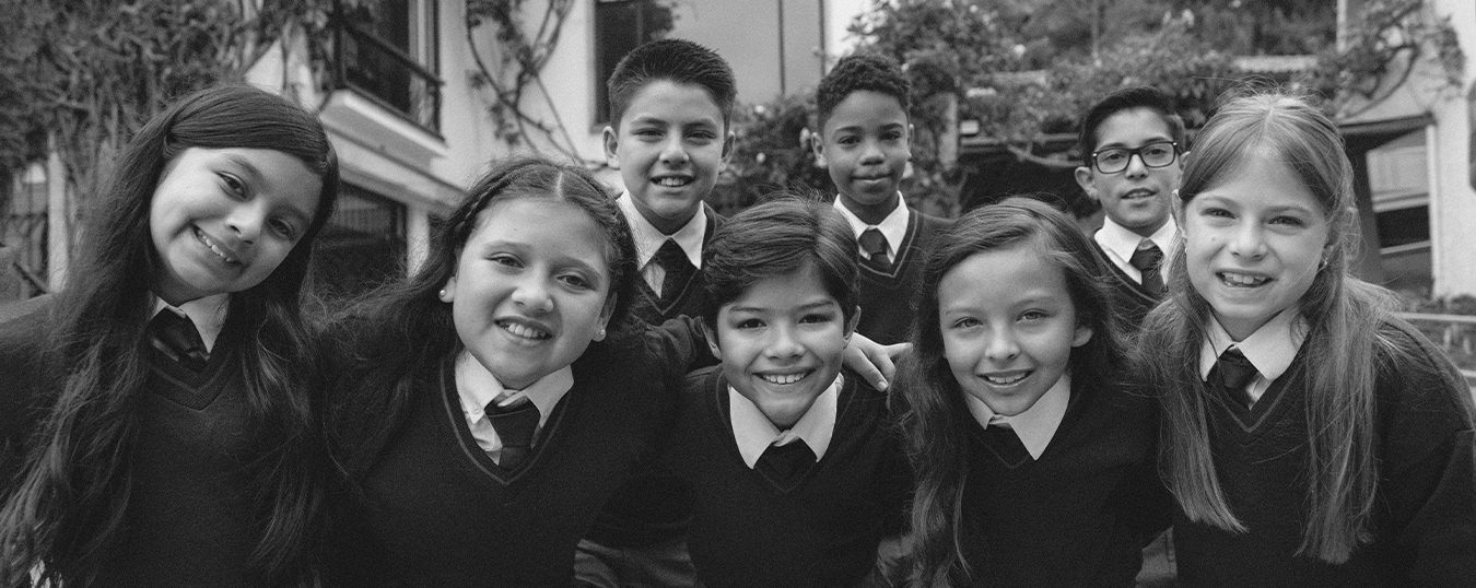 TA_group teenagers hanging out outside school